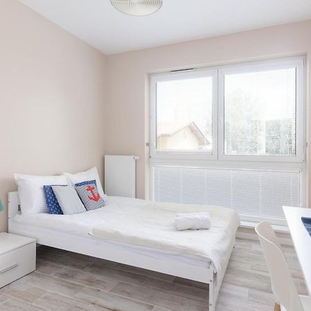 Metro Wilanowska Comfortable Apartment Warszawa Eksteriør billede