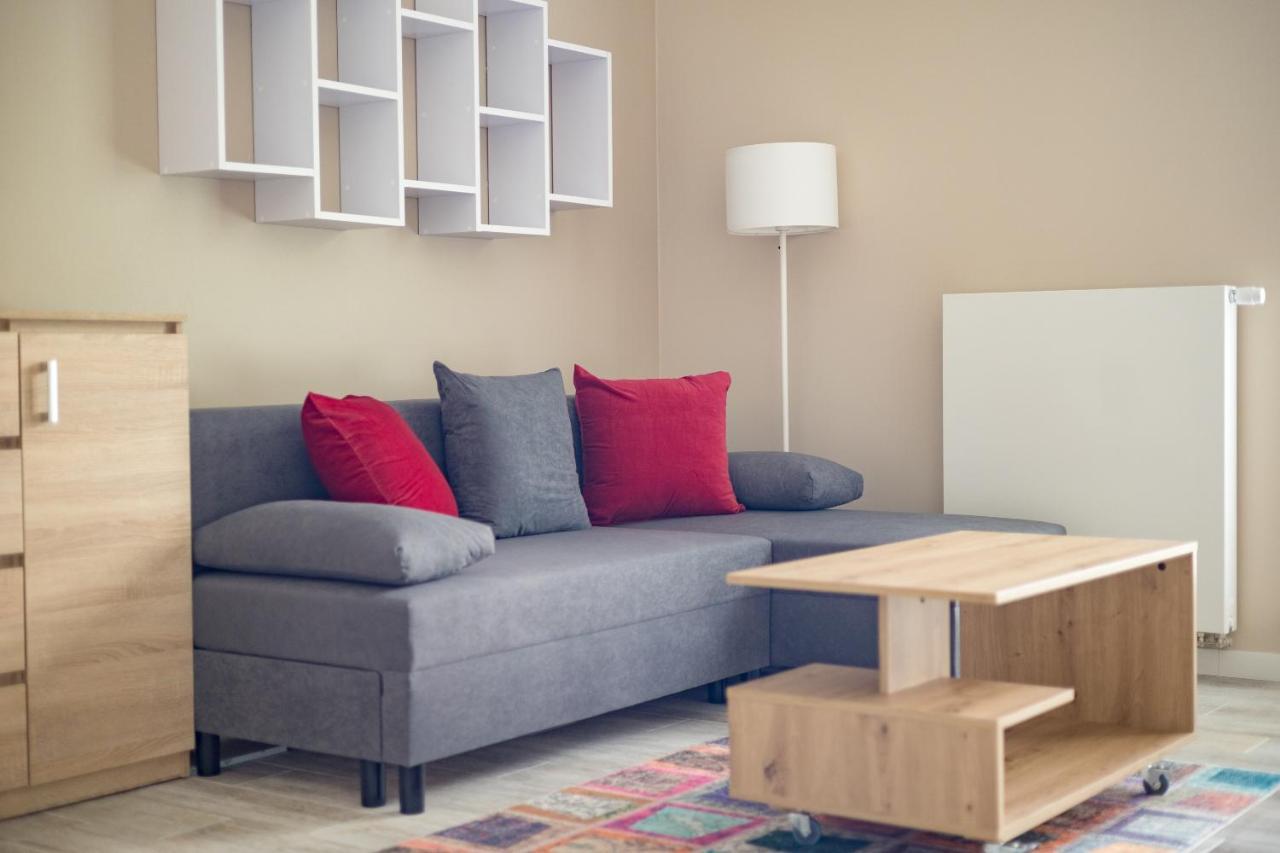 Metro Wilanowska Comfortable Apartment Warszawa Eksteriør billede