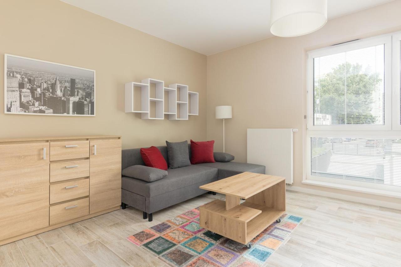 Metro Wilanowska Comfortable Apartment Warszawa Eksteriør billede