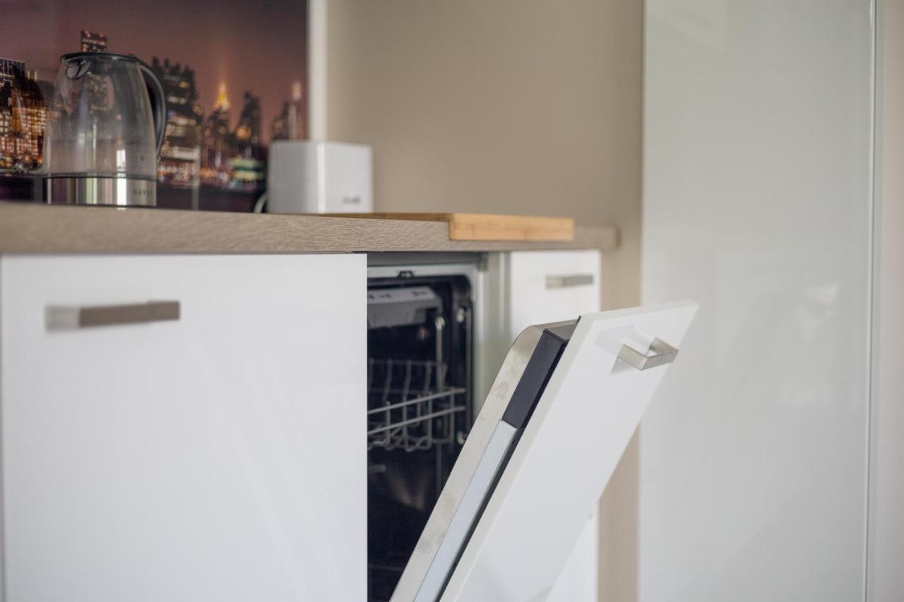 Metro Wilanowska Comfortable Apartment Warszawa Eksteriør billede