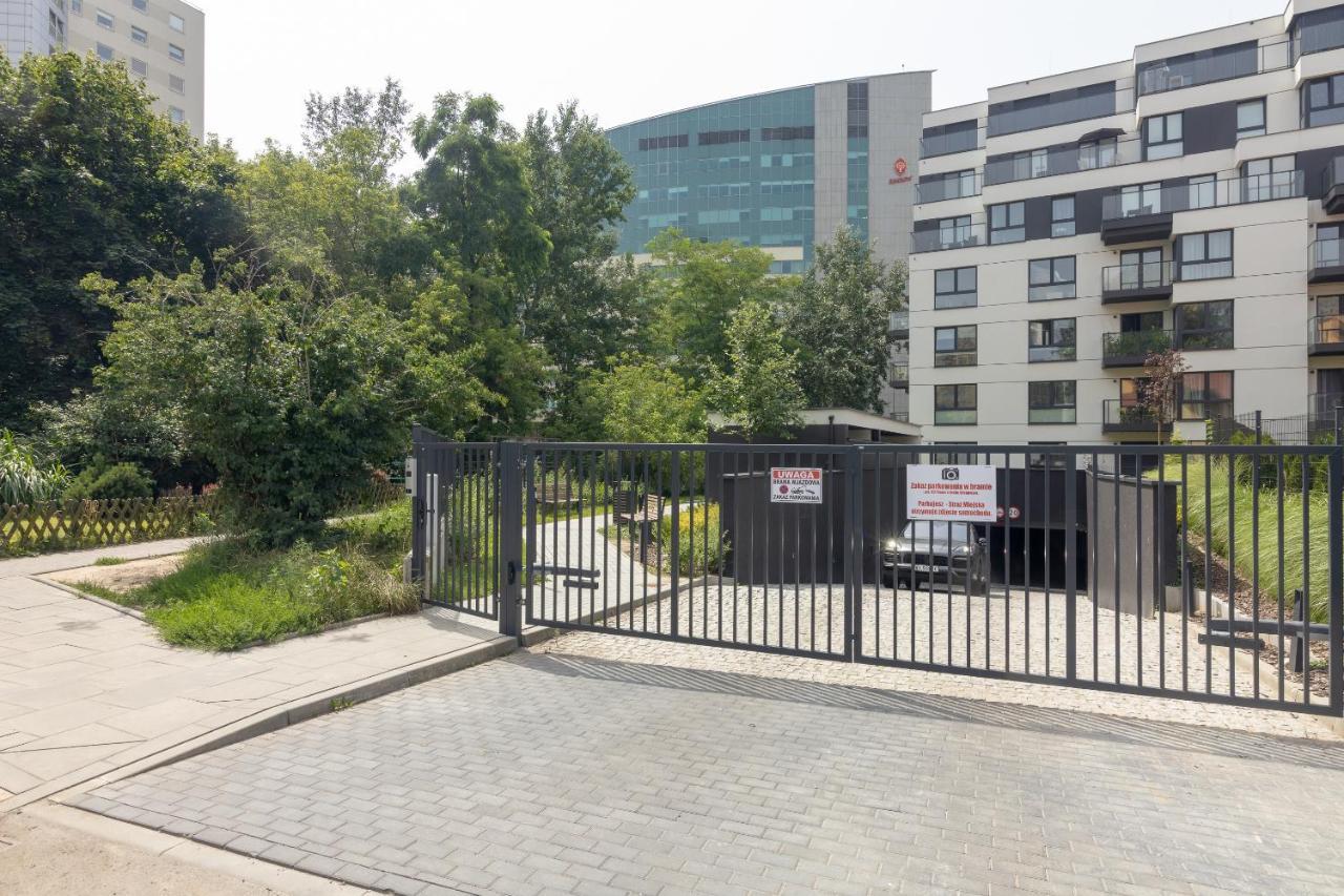 Metro Wilanowska Comfortable Apartment Warszawa Eksteriør billede
