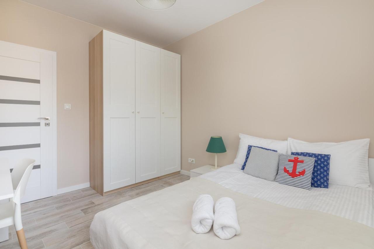 Metro Wilanowska Comfortable Apartment Warszawa Eksteriør billede